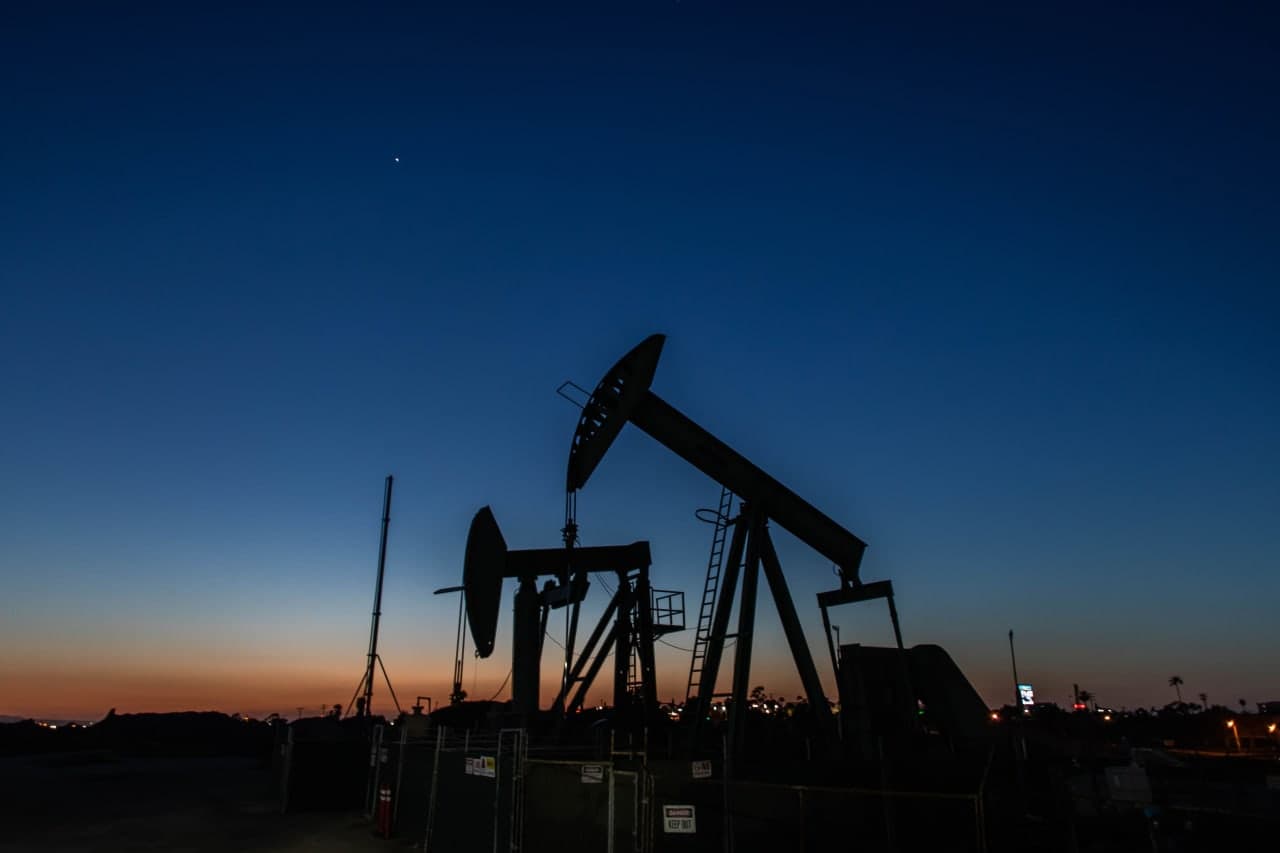 Why the USO oil ETF is a better buy than crude futures as the Iran war rages