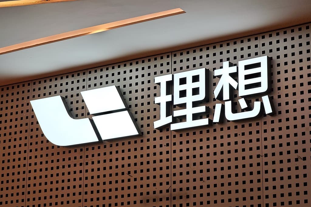 理想首谈电池品牌争议：不管谁家电池，都是理想汽车兜底