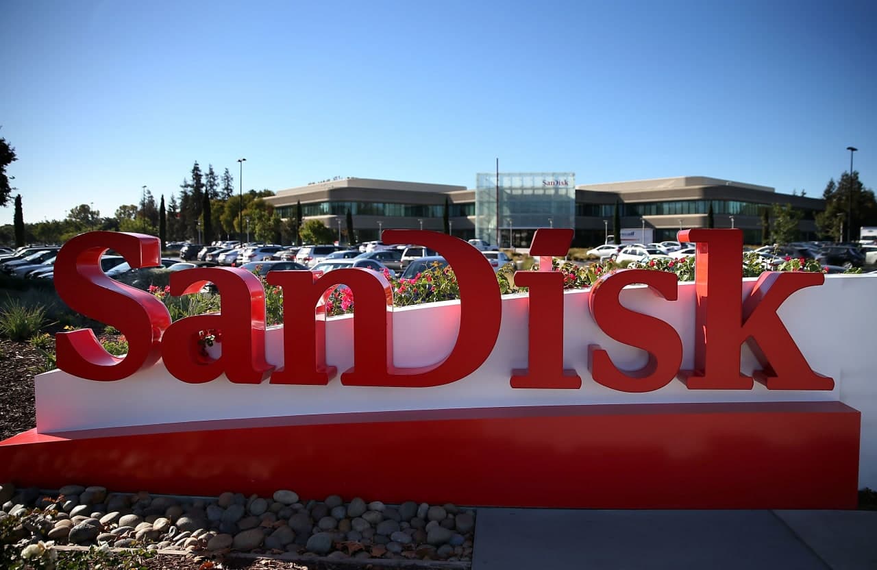 Sandisk’s stock could follow record-breaking quarter with another big jump, analysts say