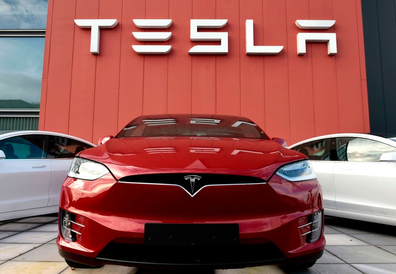 Tesla crushes delivery estimates as it’s seen ‘exiting the EV winter’
