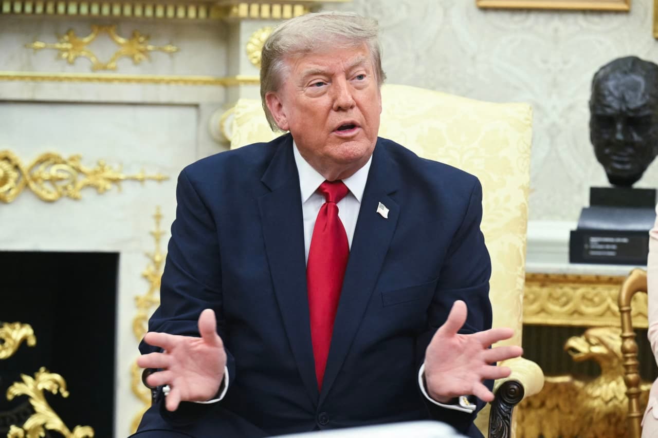 Trump’s media company wants traders to pay to get president’s market-moving social-media posts first
