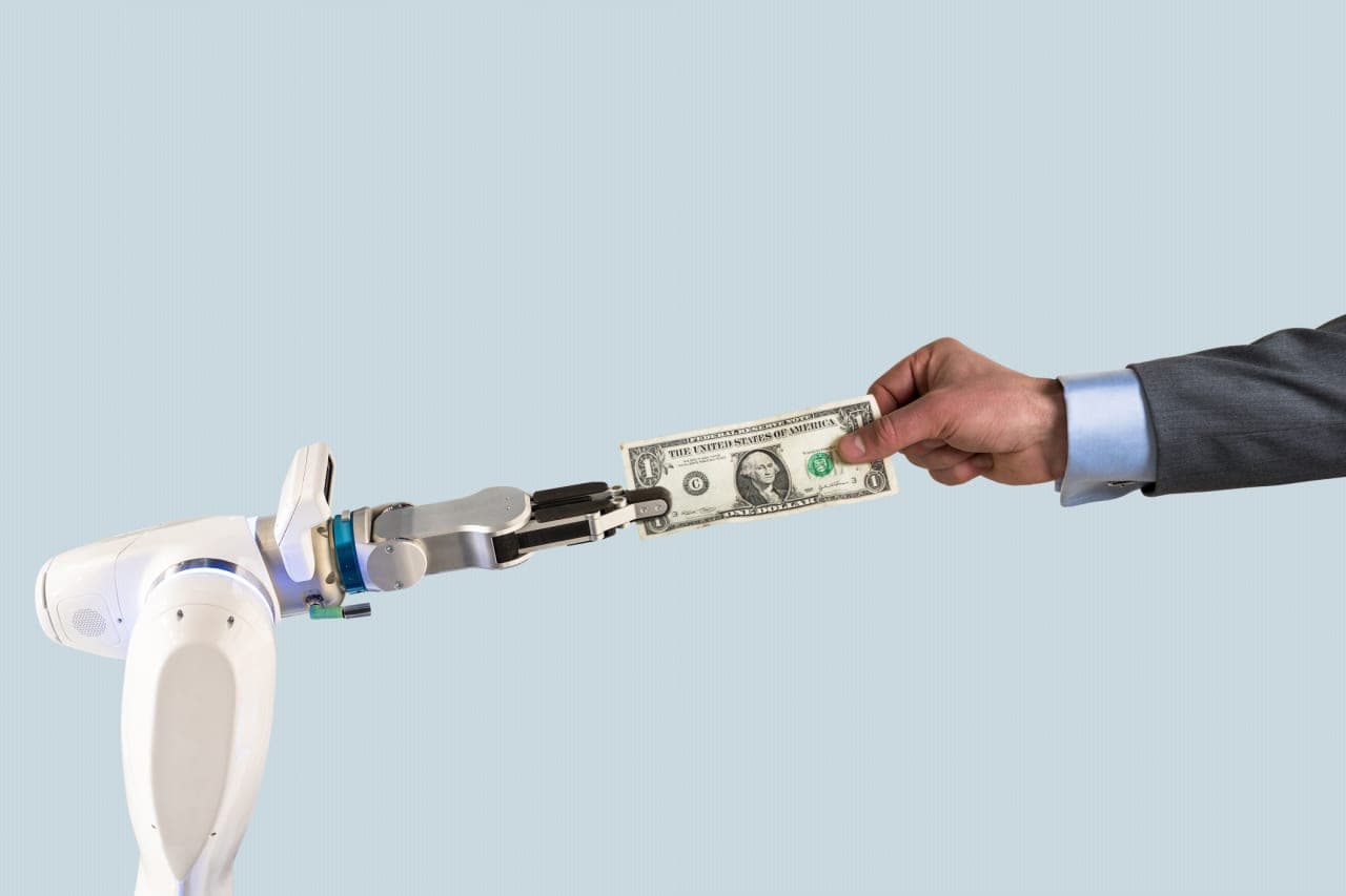 AI vs. robo advisers: How they stack up against each other —and human financial advisers