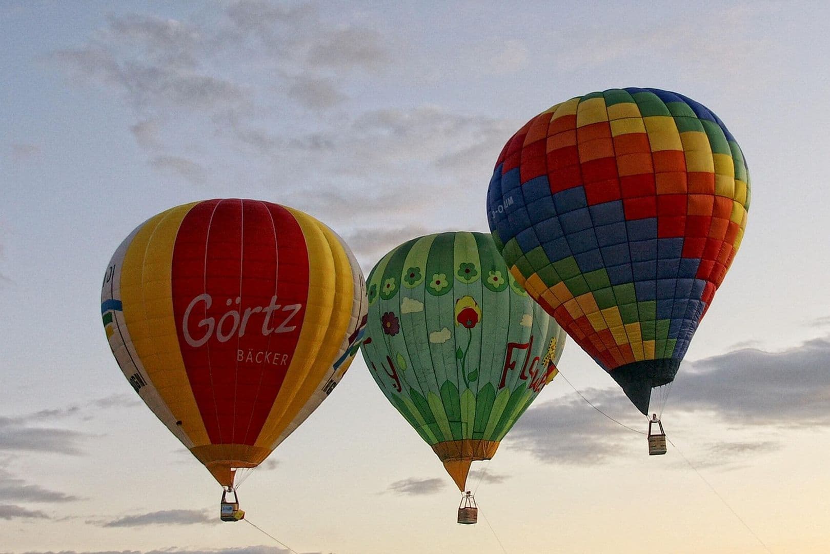 Live markets: Bitcoin holds above $60,000 as yen jumps on intervention fears