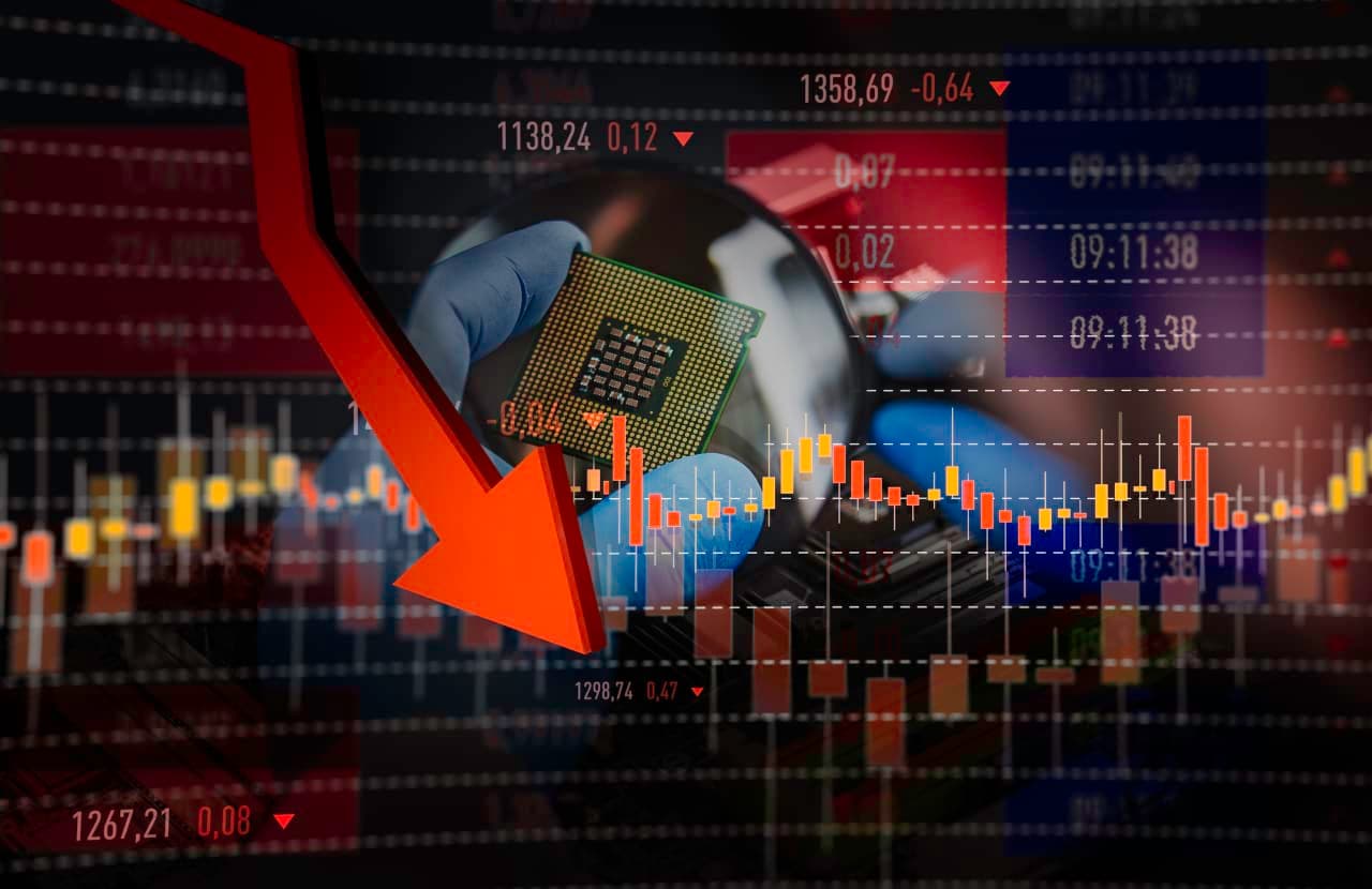 Yes, the AI stock selloff looks terrifying. But it might actually save the bull market.