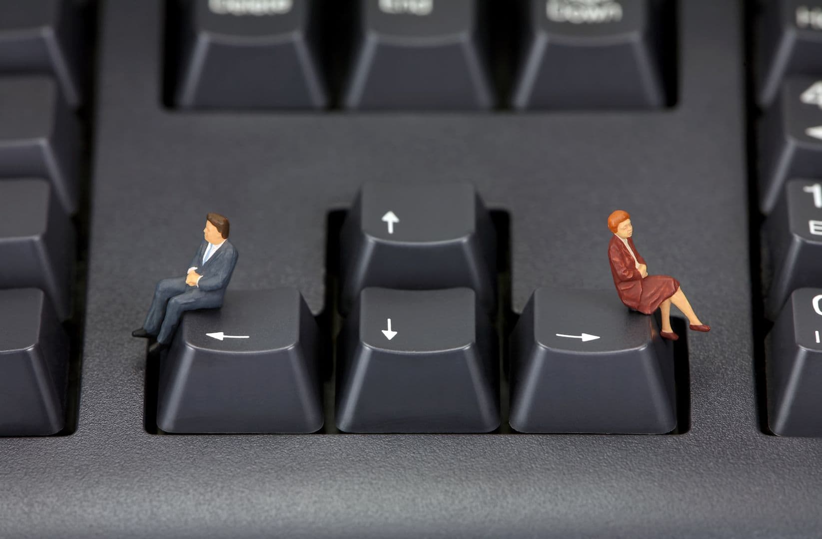 Ethereum staking token weETH splits from restaking as rewards debate heats up