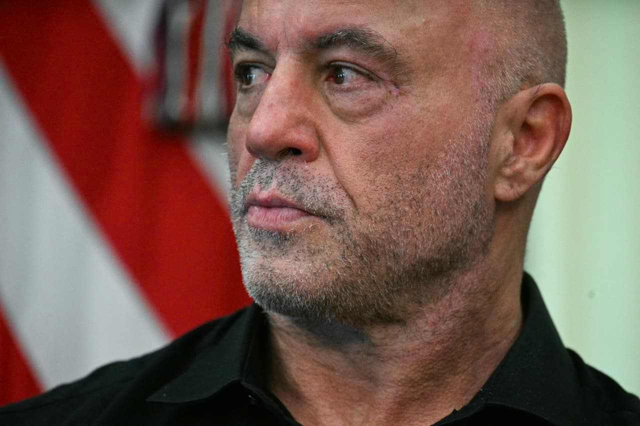 This is the whopping amount Joe Rogan earns from the podcast he airs at his $14.4 million Austin home
