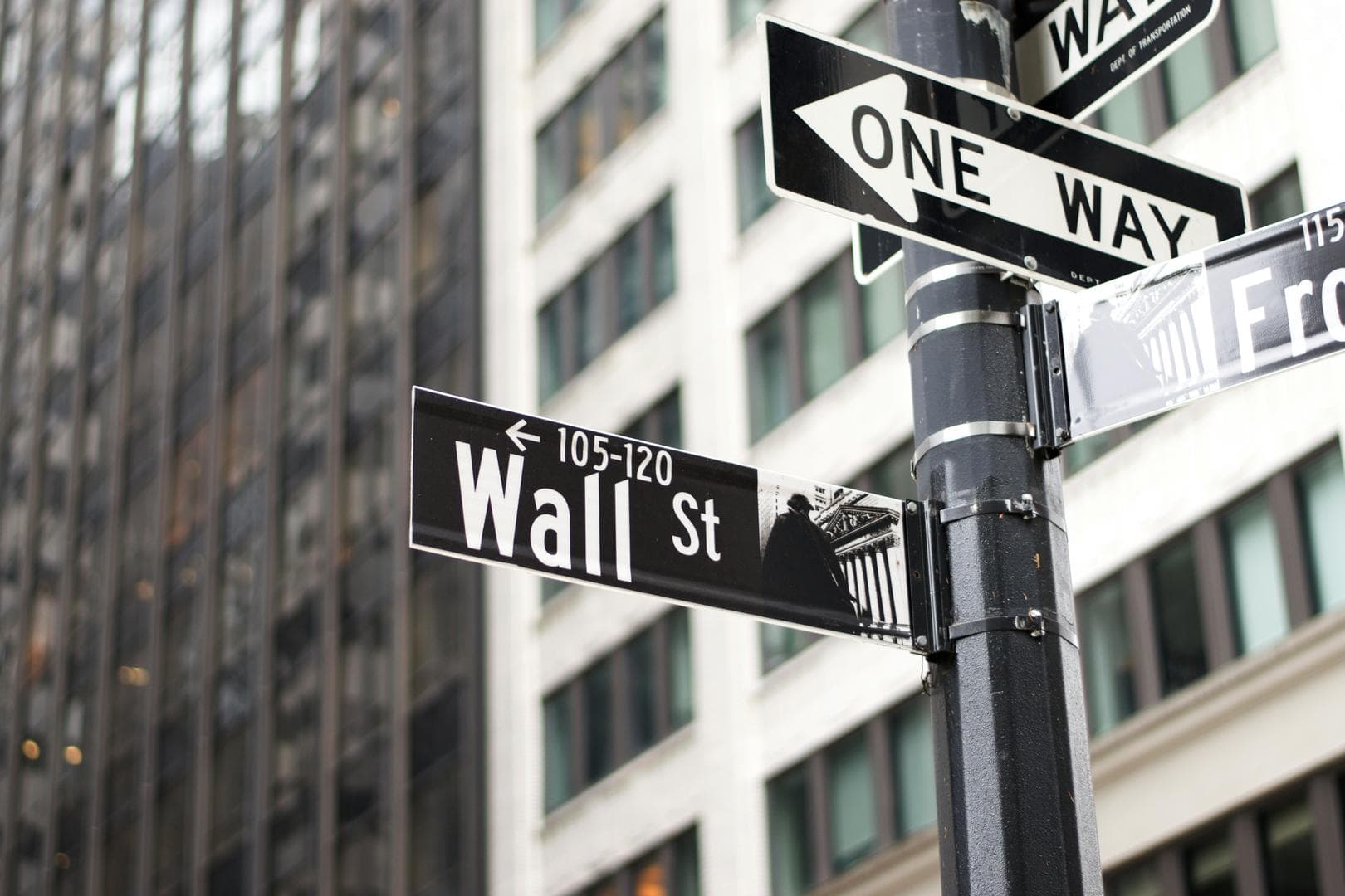 Institutional crypto trading hits a record 72% as Wall Street calms crypto's wild swings