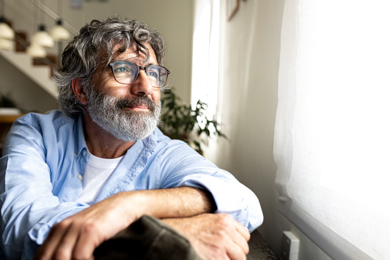 ‘It’s heartbreaking’: My brother claimed Social Security at 70. He died from cancer after one payment. Why wait to claim?