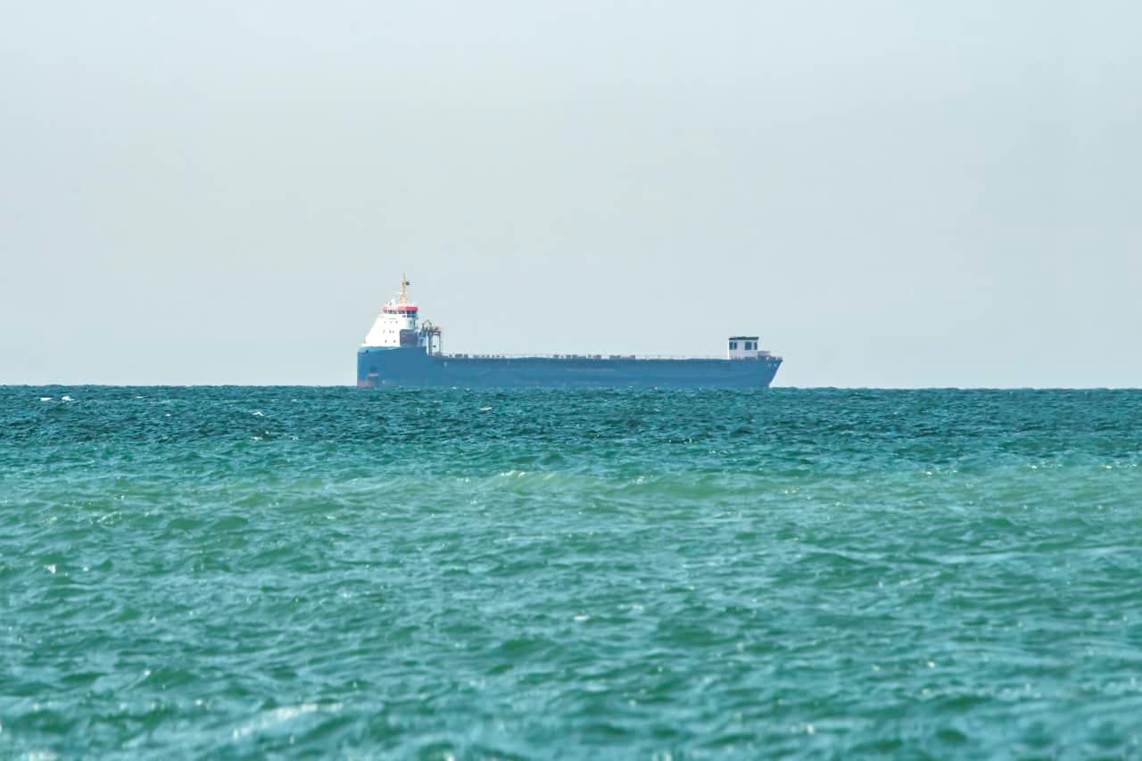 Oil prices rise as the U.S. cancels Iran’s license to sell oil