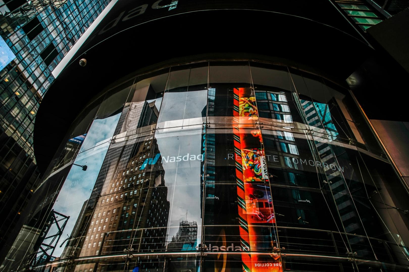 Nasdaq expands distribution of its market data into blockchain infrastructure