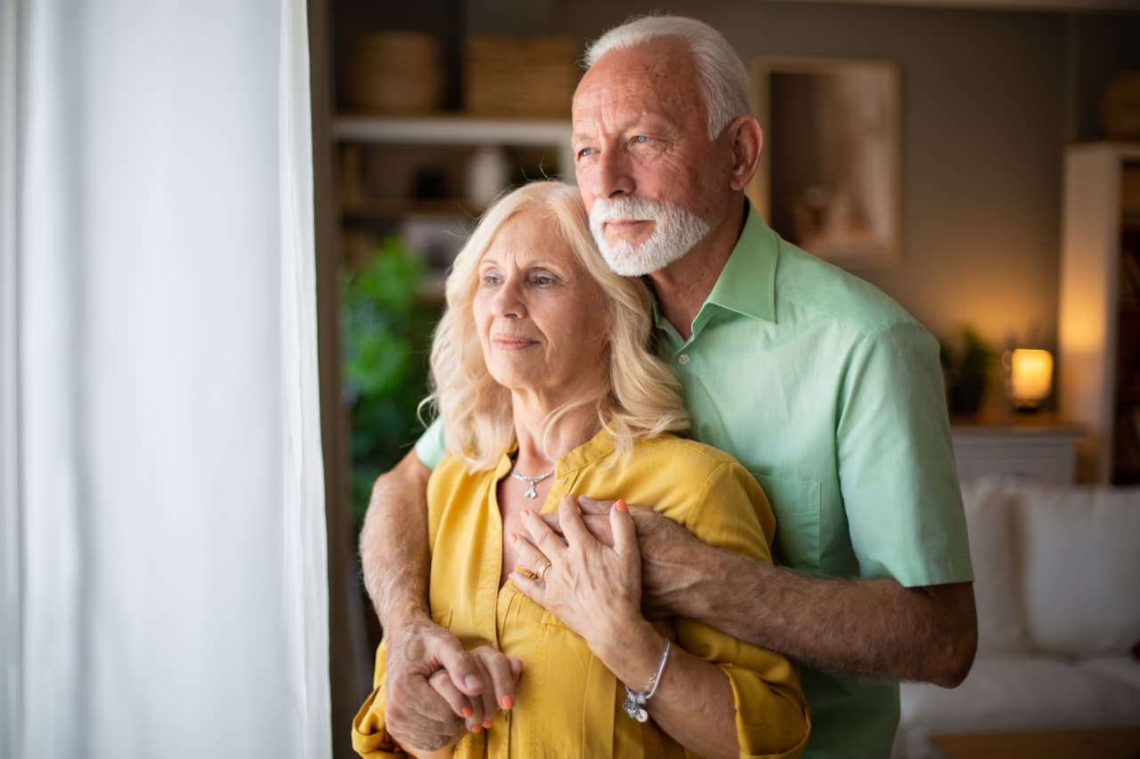 Can I claim 50% of my husband’s Social Security now — and switch to my higher benefit at 70?