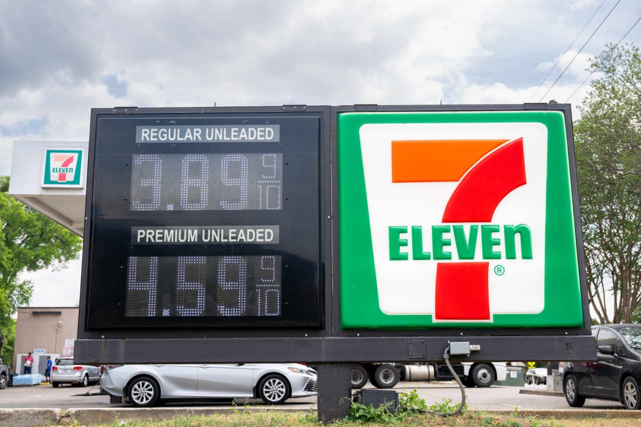 7-Eleven made $349 million from surge in gasoline prices in the U.S. last quarter