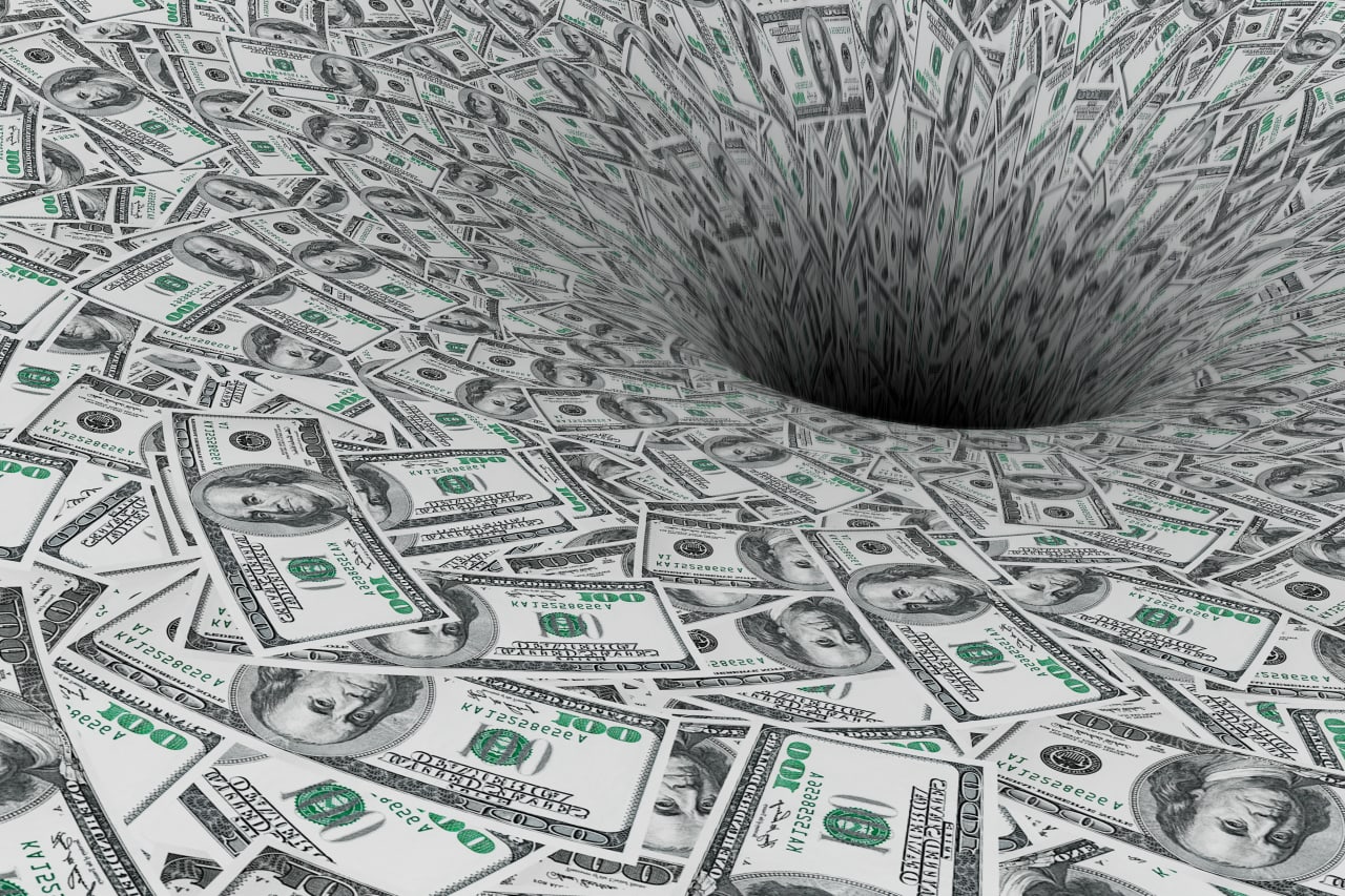 Investors are piling into bond funds at a rapid rate. That’s a problem.