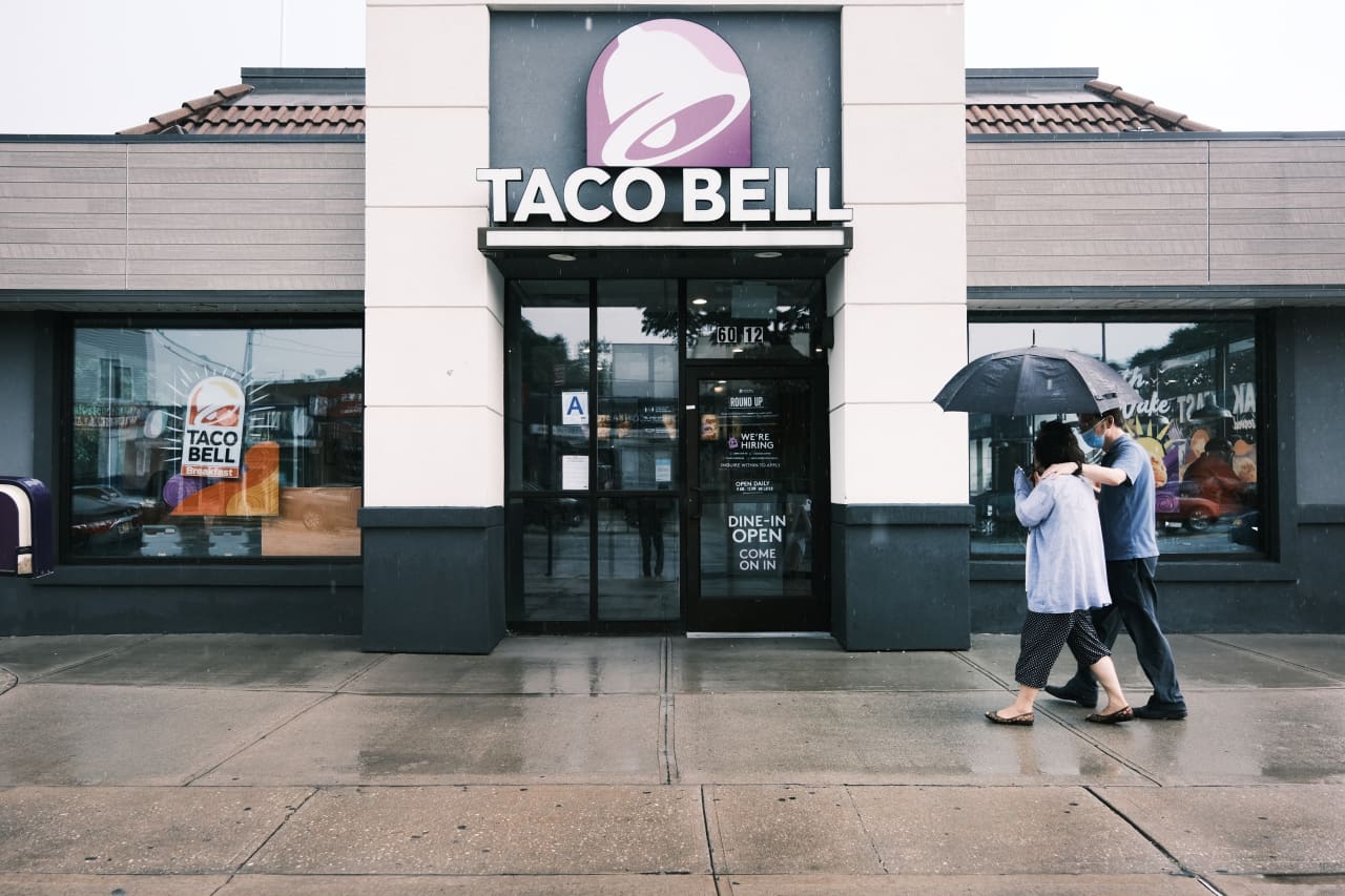 Taco Bell is reportedly pulling produce from some stores. Here’s what to know.