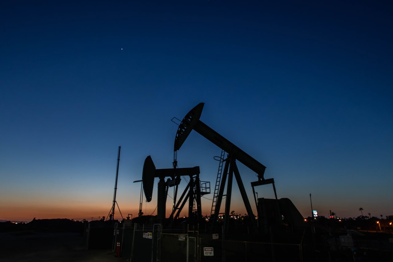 Why the USO oil ETF is a better buy than crude futures as the Iran war rages