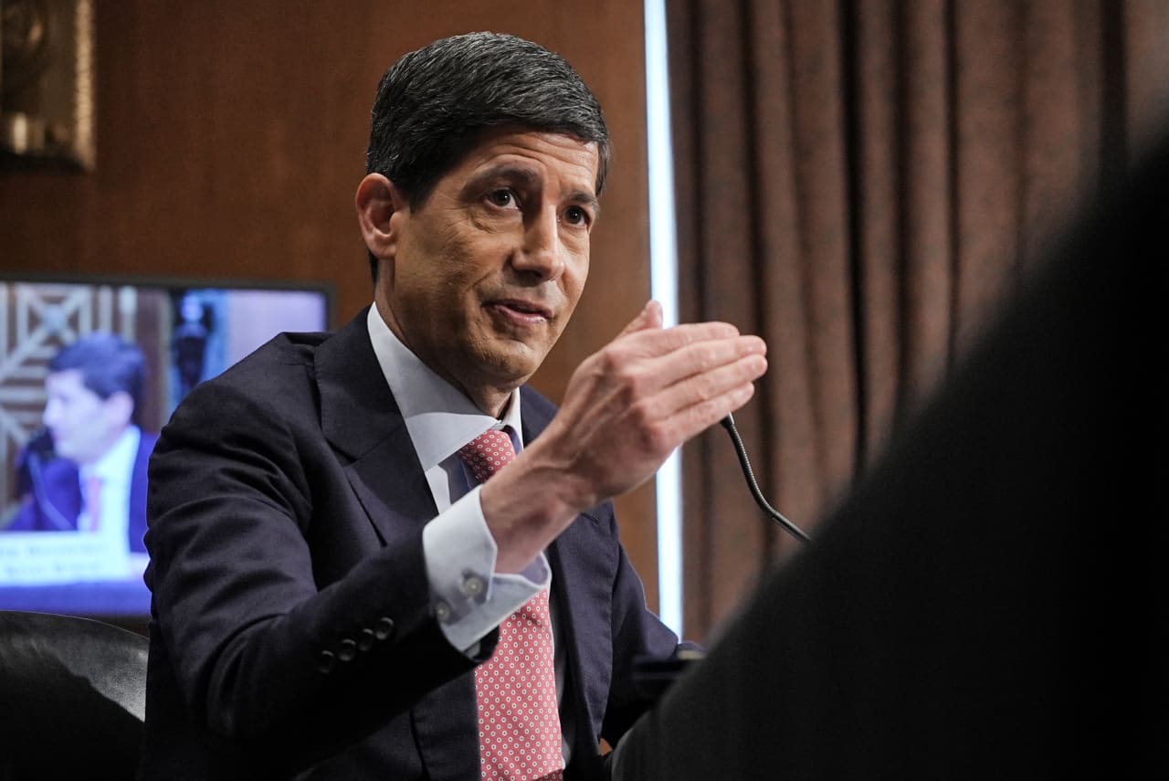 Warsh’s Wall Street cred takes a hit as investors doubt the Fed chair’s inflation-fighting resolve
