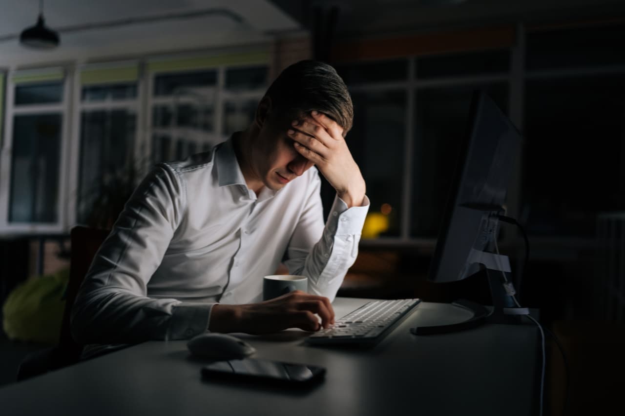 ‘They are relentless’: A scammer is trying to change the email on my empty Robinhood account. What do they have to gain?