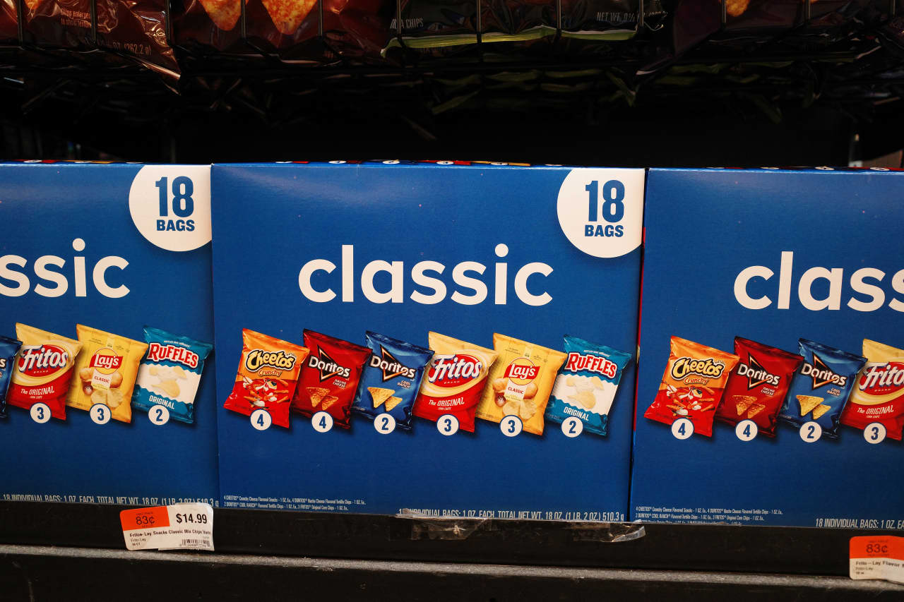 PepsiCo cuts prices on snacks. It’s not enough to drive growth in North America.