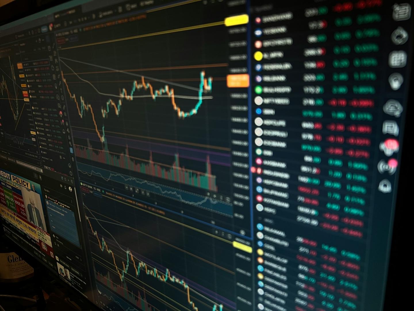 Bitcoin under pressure as U.S.-Iran escalation lifts oil