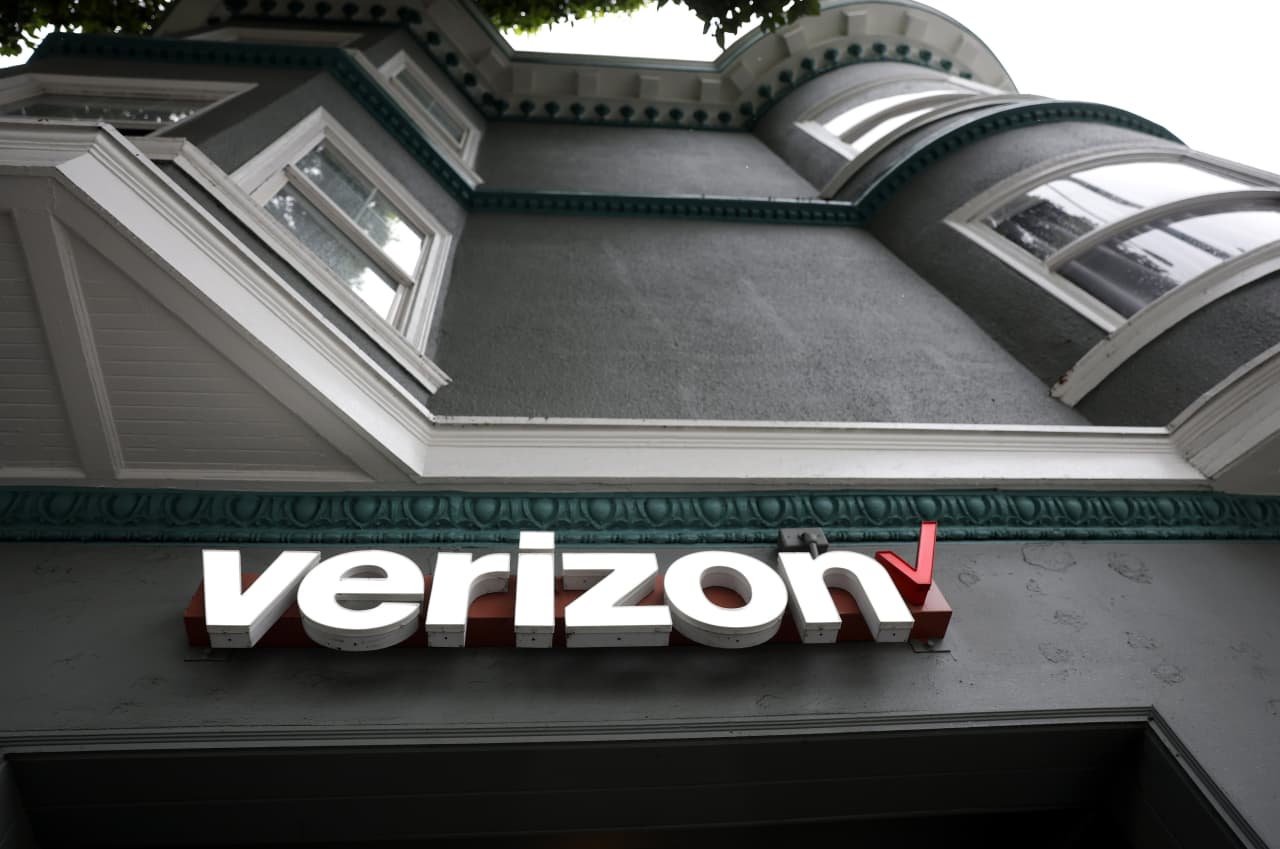 Verizon’s stock rises as earnings show the company is no longer a ‘hunting ground’