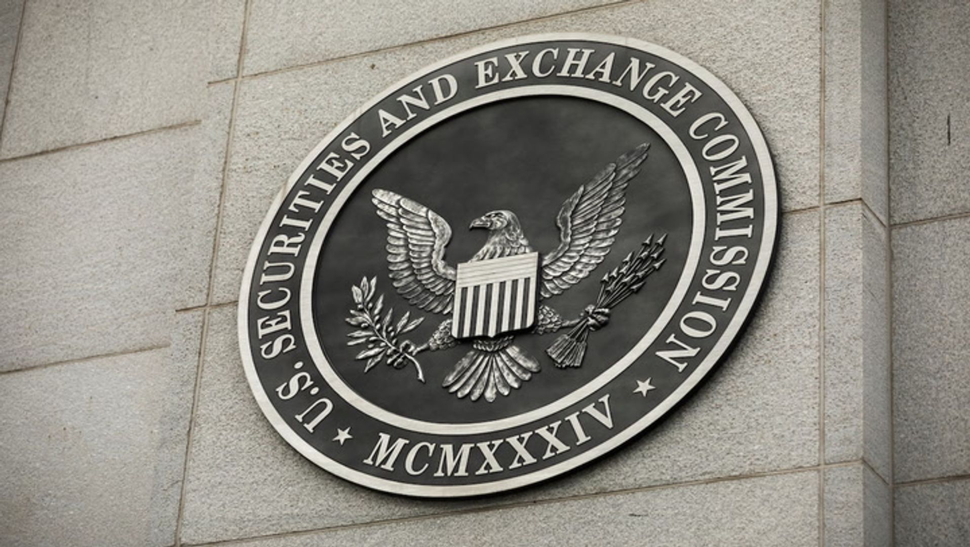 Wall Street transfer agents lobby SEC, warning that third-party tokens pose risks to market integrity