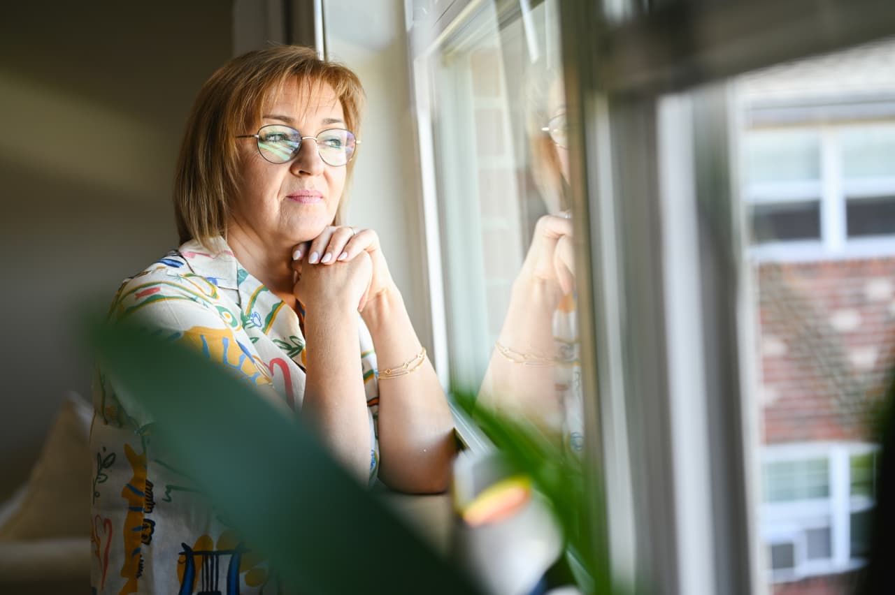‘I have no experience with investing': I inherited $2,000. I'm 42 with two children. What should I do with this money?