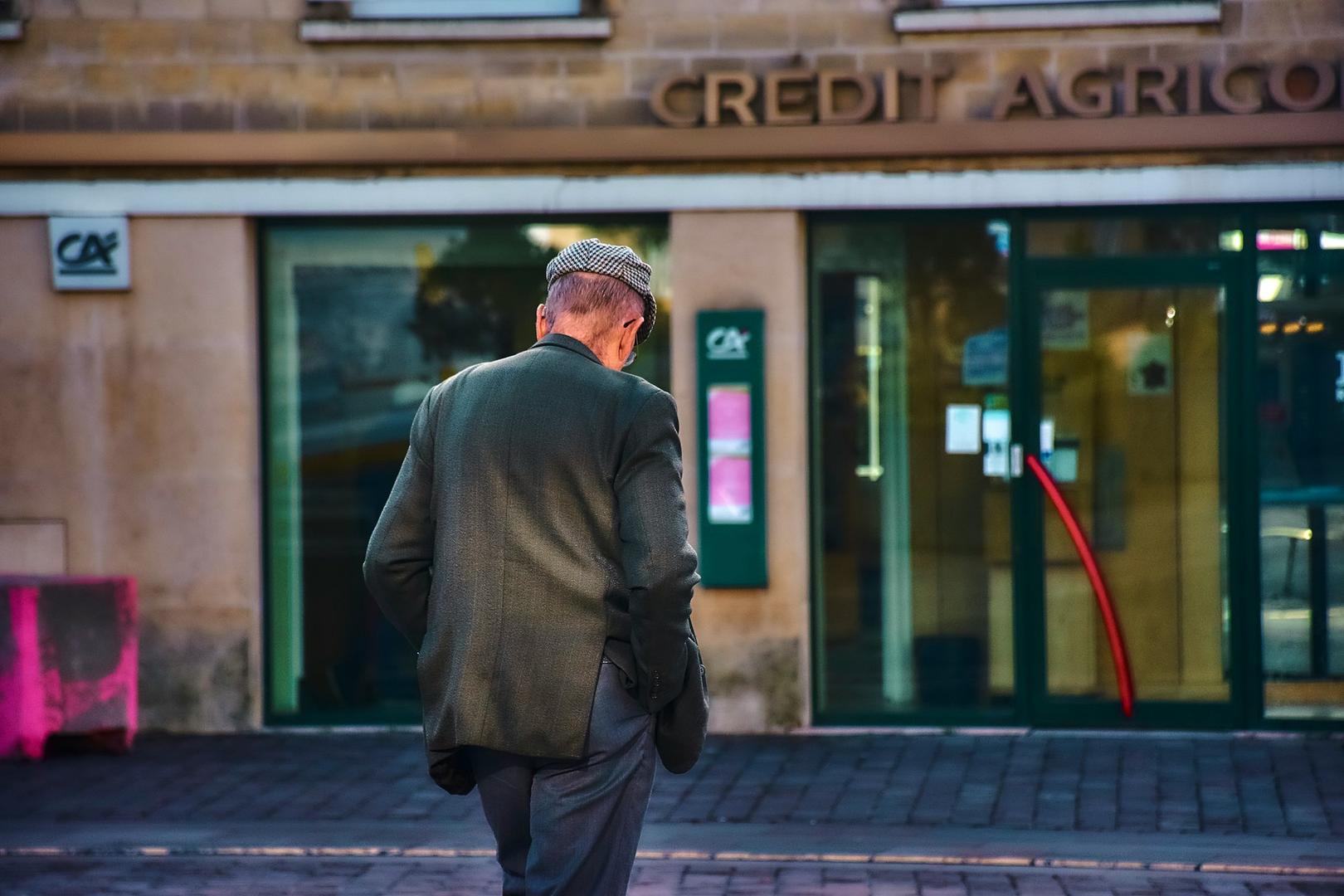 French banking giant Crédit Agricole rolls out euro stablecoin, EURXT