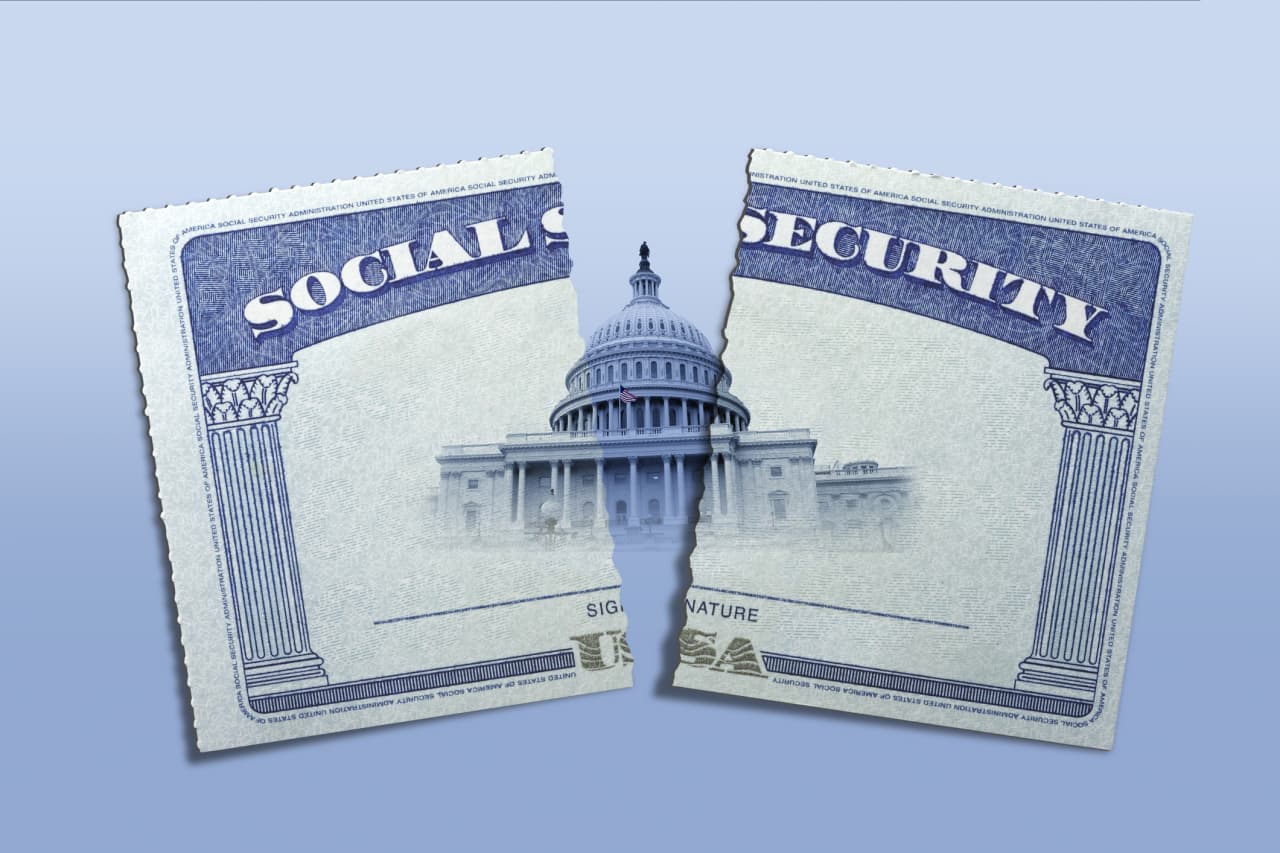 Social Security is facing a 22% cliff — 4 ways to build an income stream Washington can't touch