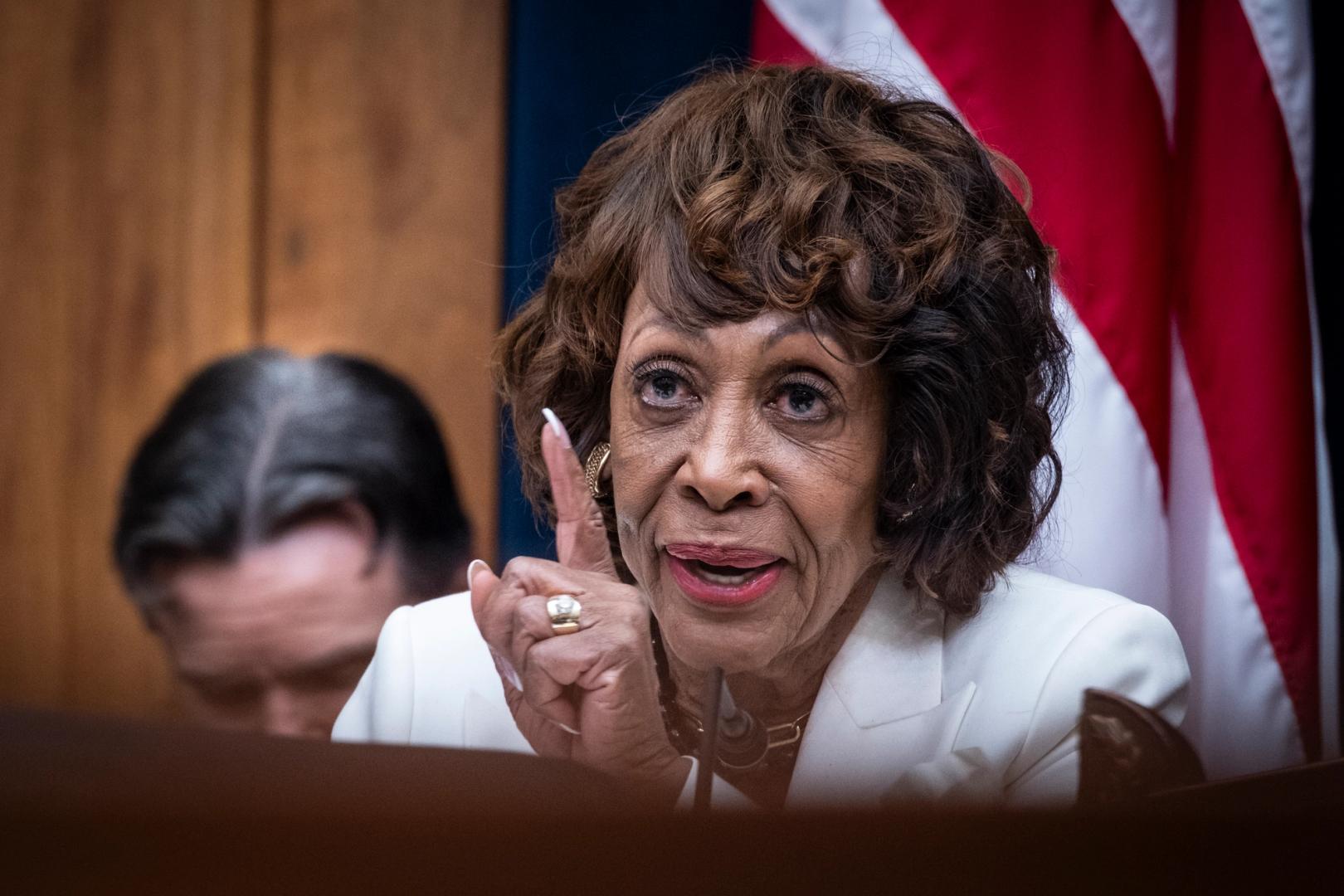 U.S. House Democrat, who may soon run key committee, condemns crypto in 401(k)s