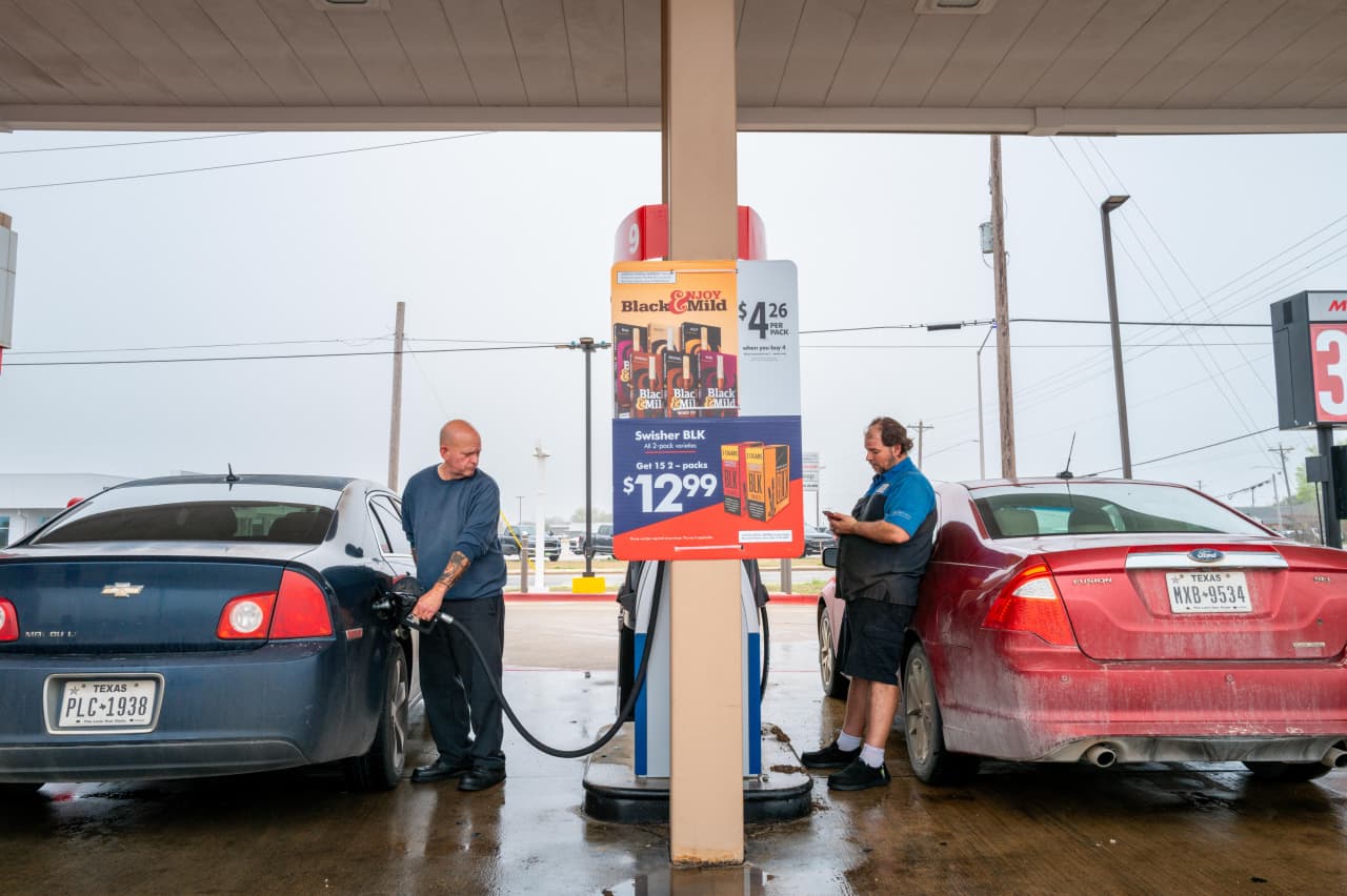 Who qualifies for the bigger IRS tax break on gas — and how to get the most of it