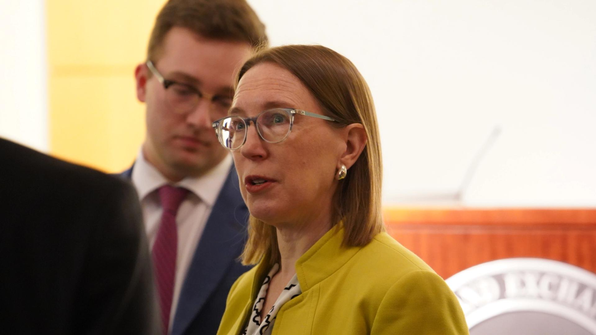 SEC's Peirce warns some DeFi vaults, onchain lending may fall under securities laws