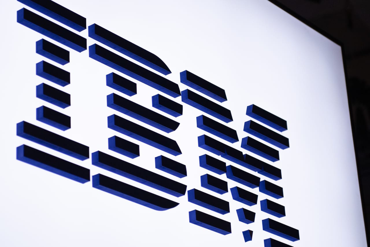 IBM just cut its outlook. Why its stock is bouncing higher anyway.