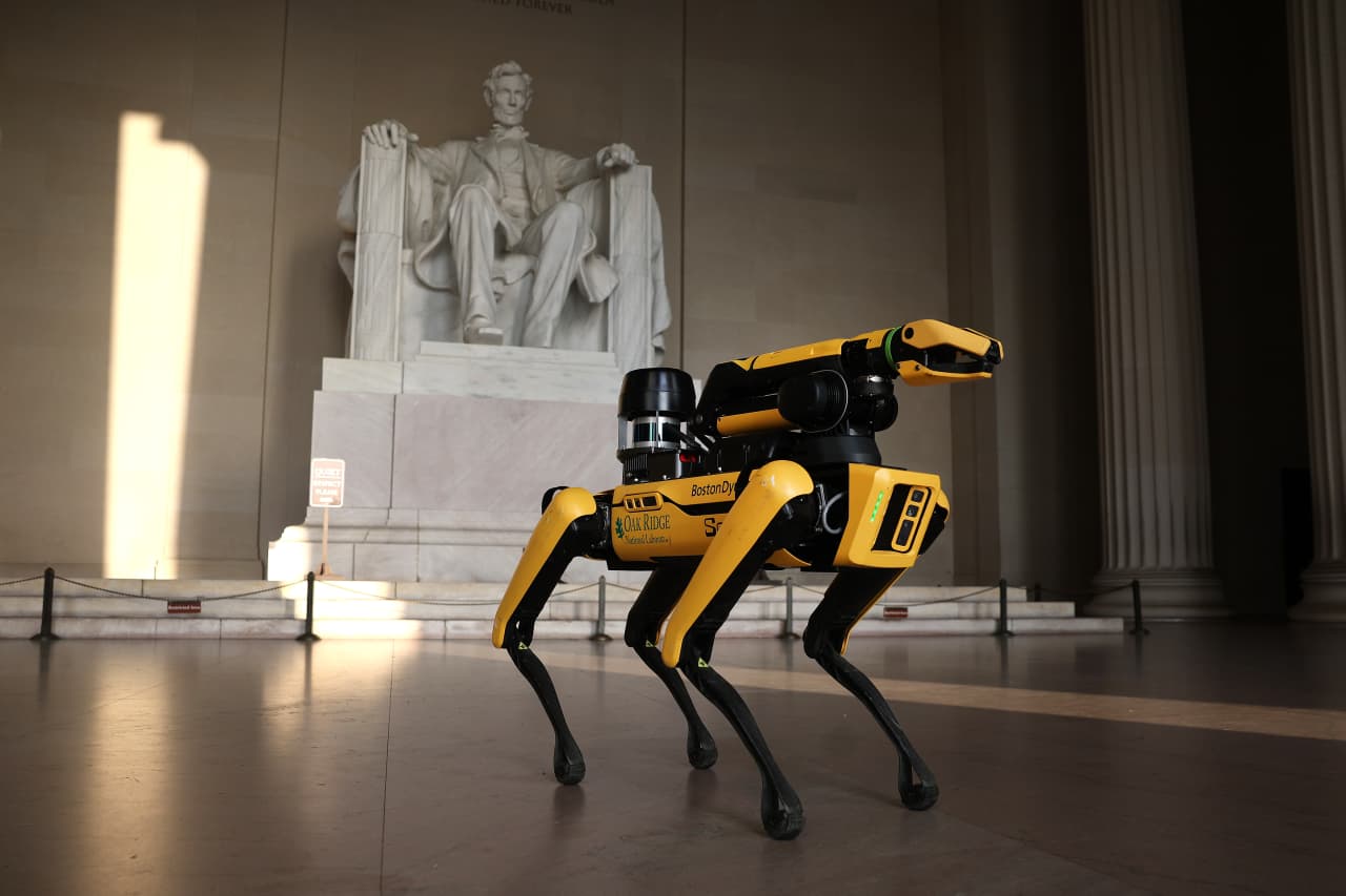 Hyundai Motor deal with SoftBank for Boston Dynamics stake is as wild as the robot videos