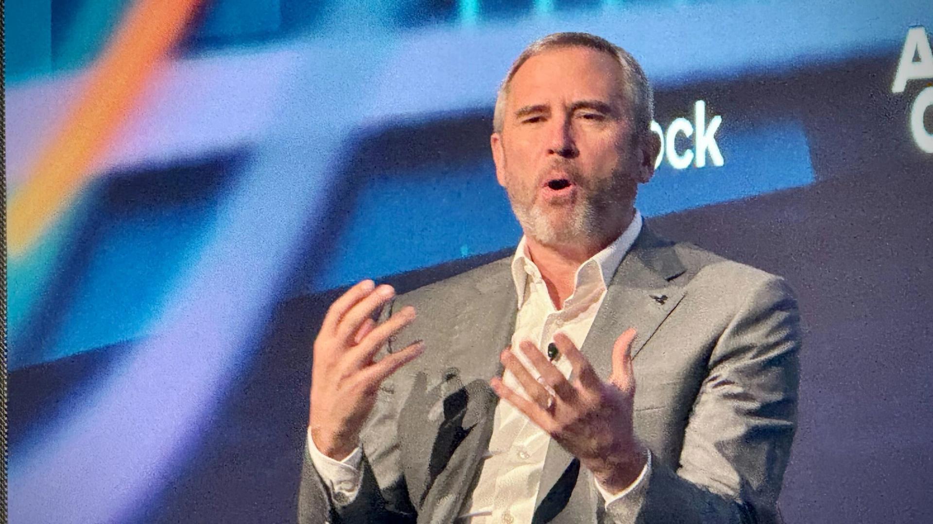 Ripple’s RLUSD gets two boosts as transfer volume drops 25%
