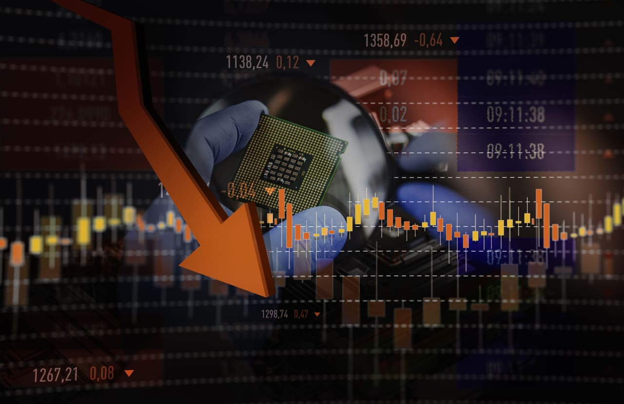 Yes, the AI stock selloff looks terrifying. But it might actually save the bull market.