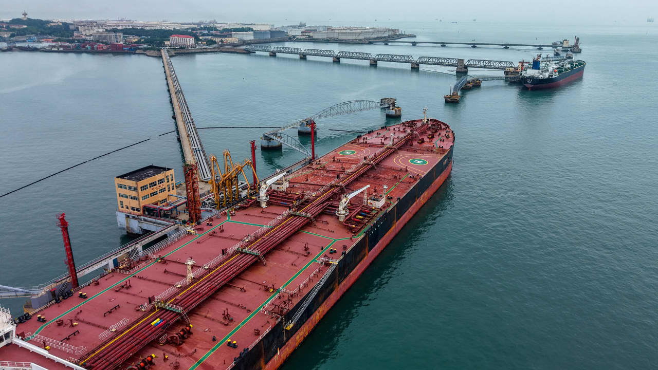 As geopolitical tension spikes, these market veterans say a classic stock-market buying opportunity has arrived