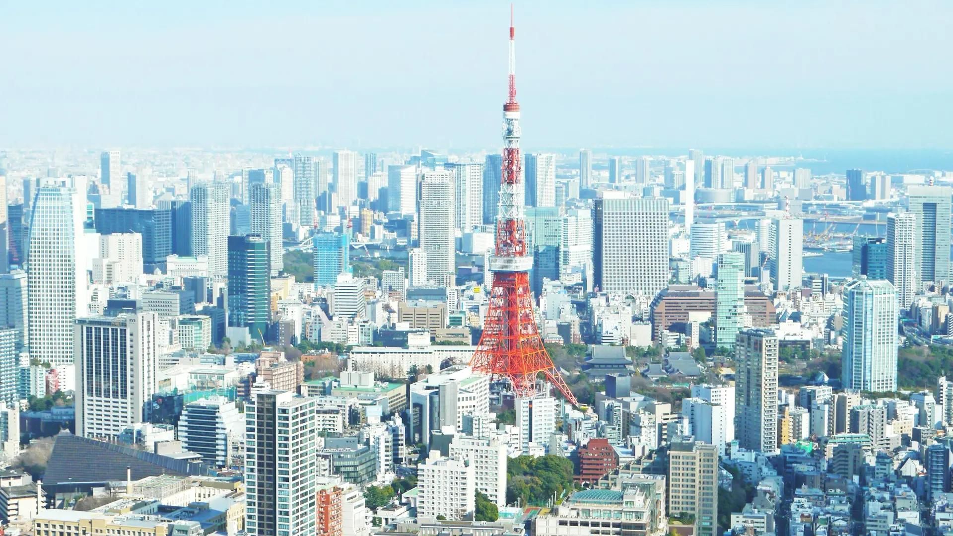 Live markets: Japan's collapsing yen is pushing companies into bitcoin and XRP